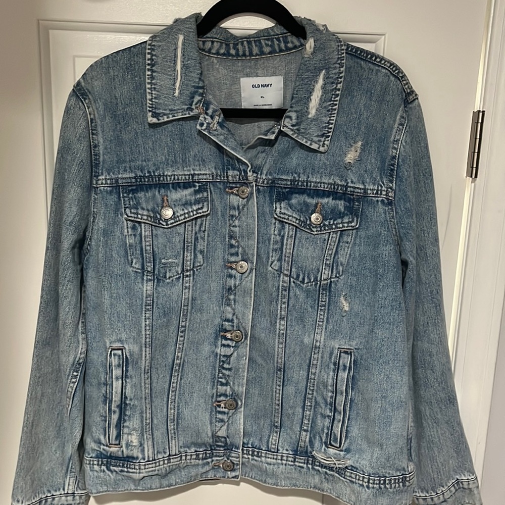 Old Navy distressed light wash jean jacket